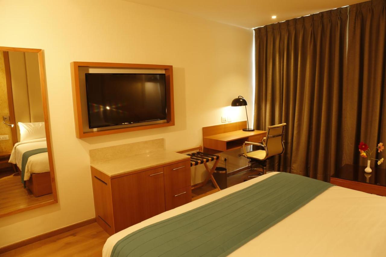 Nemesia City Center - Gurugram, Sector 29 Gurgaon Dış mekan fotoğraf